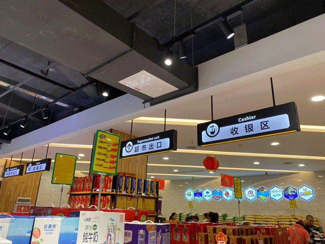 ���y�������